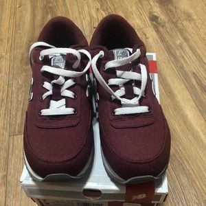 New balance size 5 kids